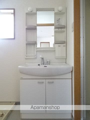 セントハウスII西棟の内装写真