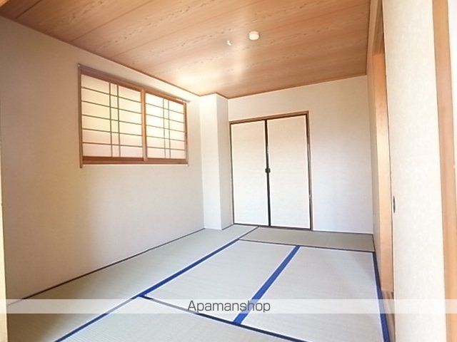 グランドヒルズ当知5番館の内装写真