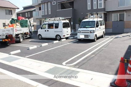ＤーｒｏｏｍＣⅢ[2LDK/63.81m2]の駐車場