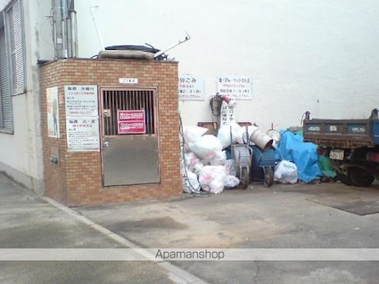 広瀬ロイヤルハイツ[2DK/55.59m2]の共用部1