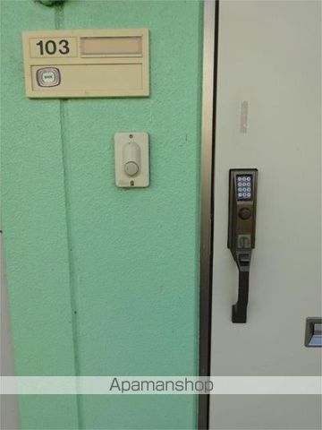 フレッシュグリーンの内装写真