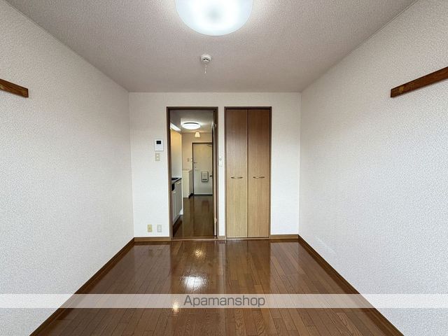 レジデンス923茅野の内装写真
