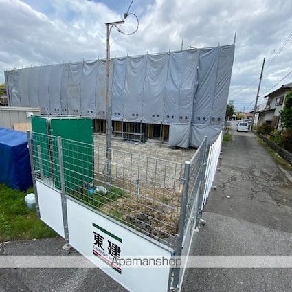 ボンヌール[2LDK/53.8m2]のエントランス1