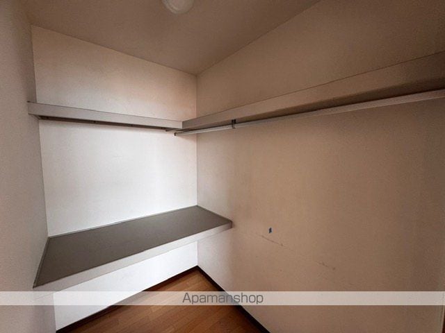 プロバンス高須台2番館P付の内装写真