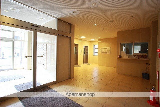 HF仙台レジデンスEASTの玄関写真