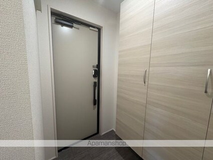 ＤーＲＯＯＭ小田原２丁目Ａ[1LDK/41.01m2]の玄関