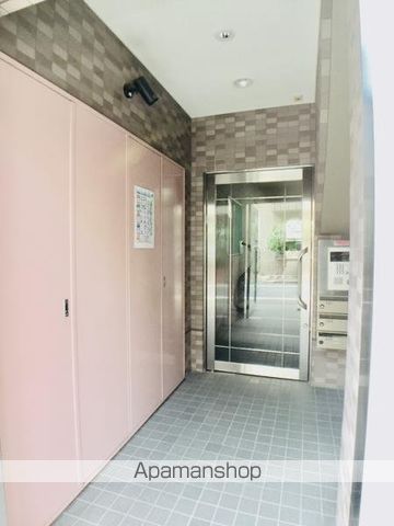 ブランシェ高輪の玄関写真