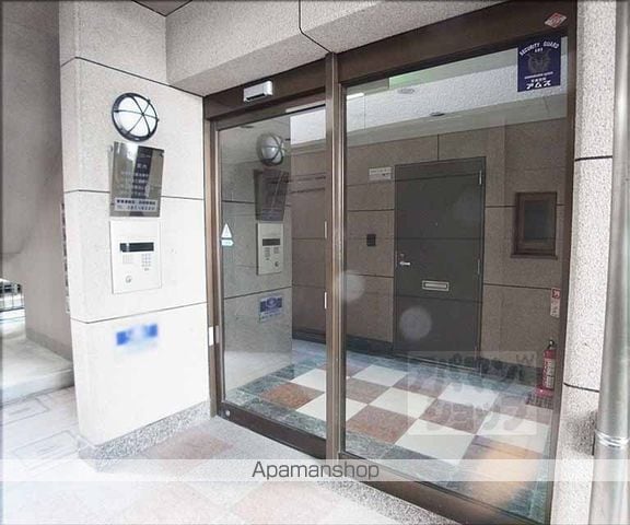 アヴェニール佐藤の玄関写真