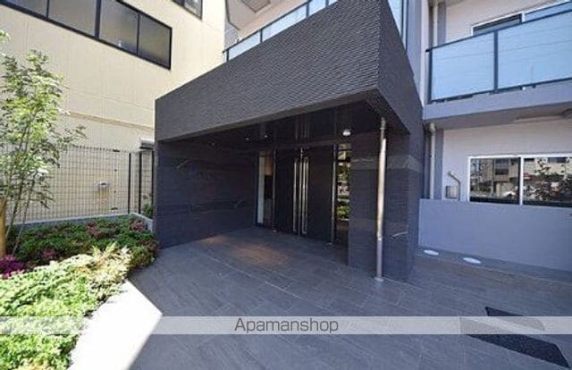 SーRESIDENCE瑞江の玄関写真