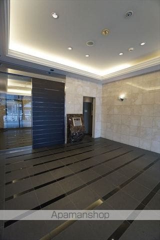 カスタリア志賀本通の外観写真