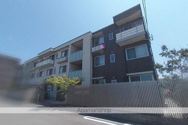 シャーメゾン新光町の外観写真