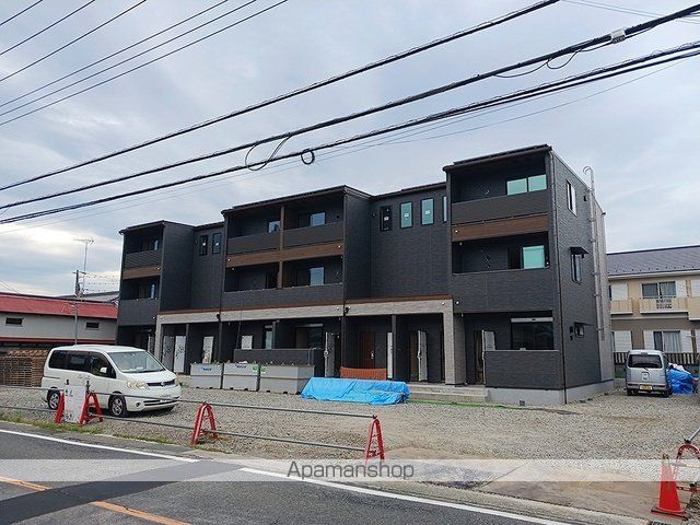 小田原市 3階建 新築の外観写真