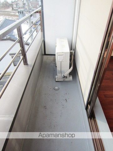 エクセレント・マンションの内装写真