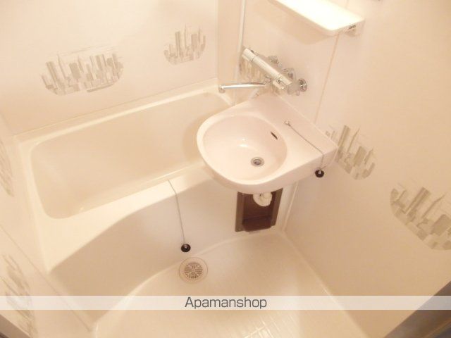 ハウスオブリザ南9条の内装写真