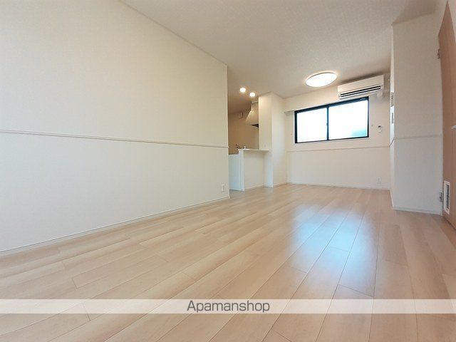 フローリッシュ・メゾン 中野田の内装写真