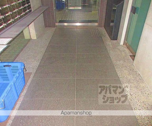 レオパレス三井田の玄関写真