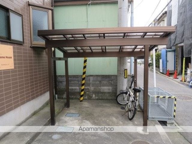 サムハウスの外観写真