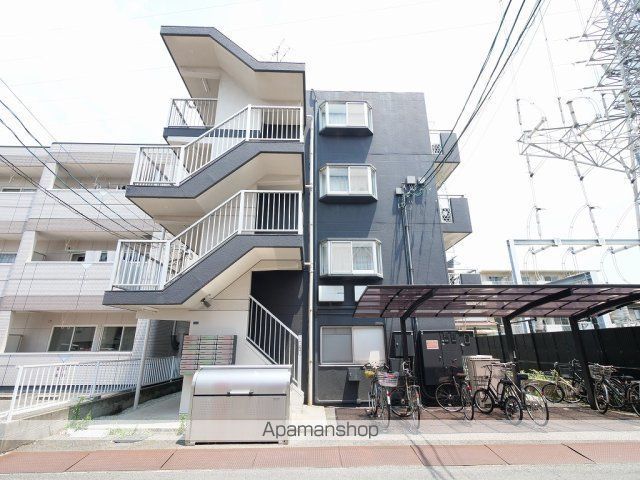 奥田西町ハイツの玄関写真
