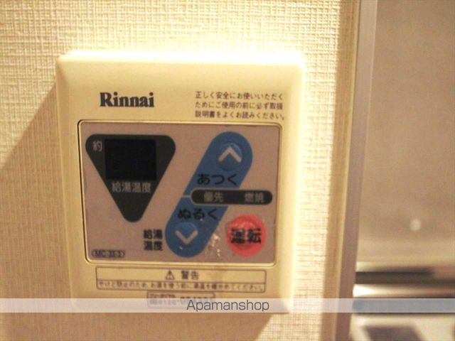 ラトゥール江坂の内装写真