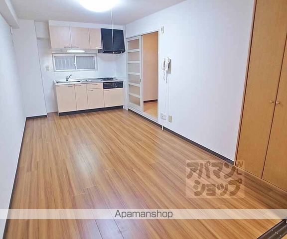 シャンドール東野の内装写真