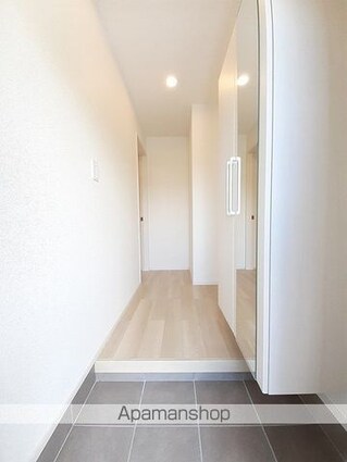 アルバーダ　スカイ[1LDK/50.01m2]の玄関