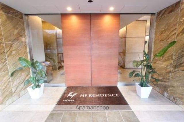 ＨＦ駒沢公園レジデンスＴＯＷＥＲ[1R/25.05m2]のエントランス