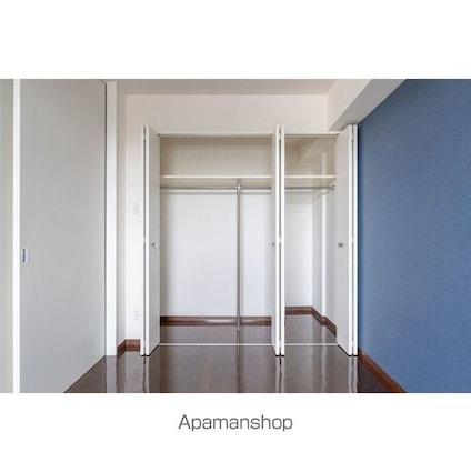 ロネスタＲ文京護国寺[1LDK/37.72m2]の収納