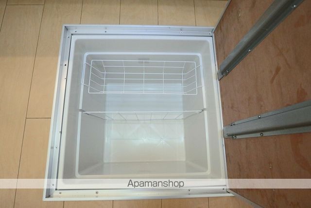 ソレイユ高岡Iの内装写真