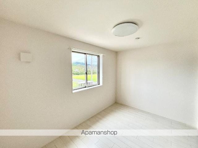 島田市 2階建 築7年の内装写真