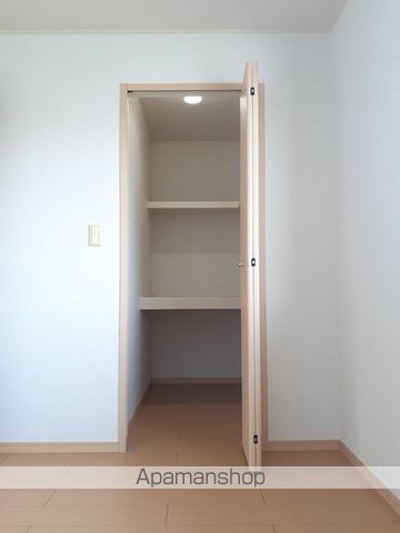 しなの Dの内装写真