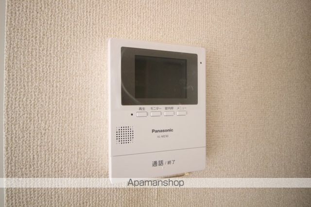 ロイヤルレピュート東島田の内装写真