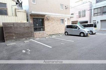 富士エクシブ[1R/26.9m2]の駐車場