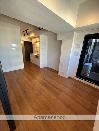 ＺＯＯＭ信濃町[1LDK/31.81m2]のリビング・居間