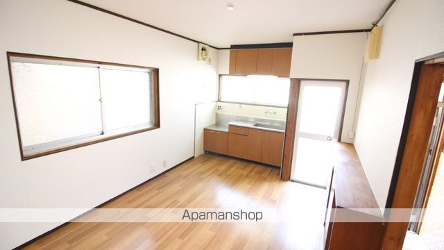 河合一戸建の内装写真