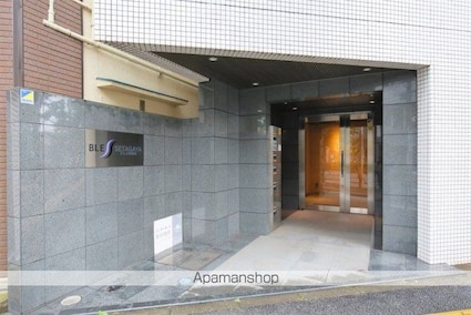 東京都世田谷区世田谷１丁目[1R/26m2]のエントランス