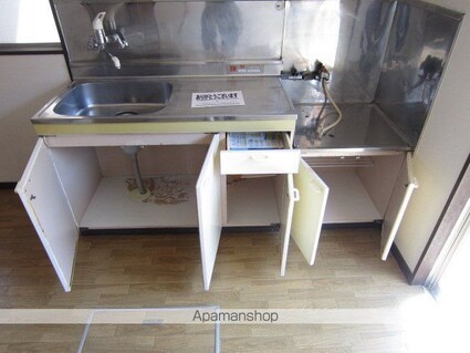 三輪貸家[4DK/77.01m2]の内装