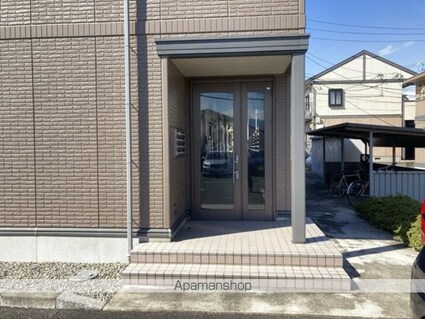 ラ・シャスト　Ⅱ　ＡＢ[1K/31.21m2]のエントランス