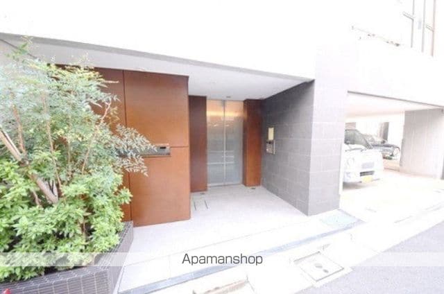 AZ日本橋人形町の玄関写真