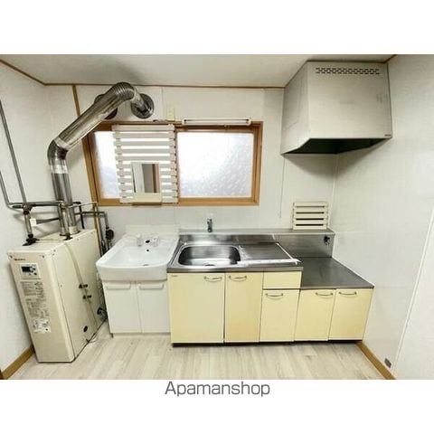 札幌市東豊線 東区役所前駅 徒歩10分 2階建 築53年の内装写真
