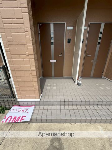 エタニティの玄関写真