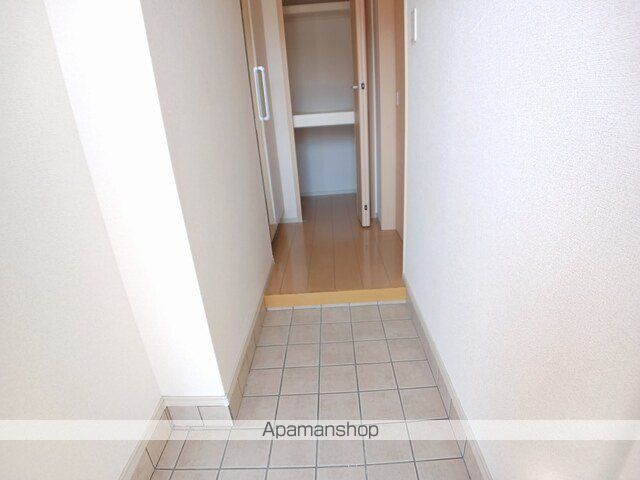 ホワイトローズの内装写真