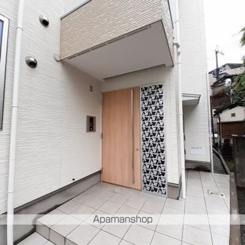 GRANDTIC AUBEの玄関写真