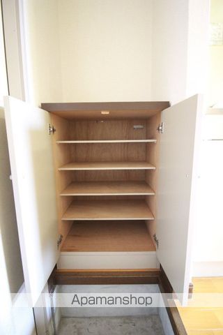 フレグランスM1の内装写真