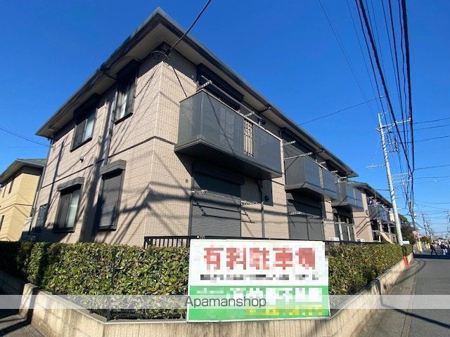 ラージヴィラ五番館の外観写真