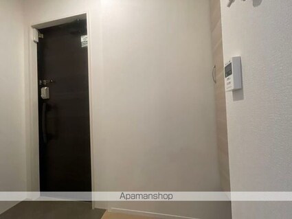 Ｄーｇｒａｃｅ秋月[1LDK/40.17m2]の玄関