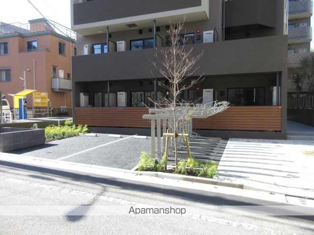スリーブロックスの外観写真