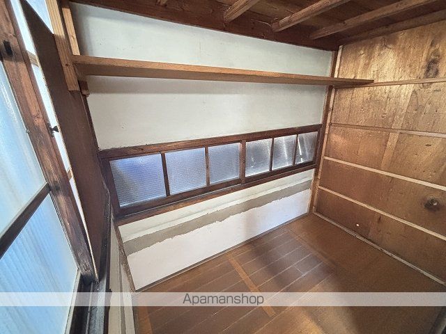 南海電鉄多奈川線 深日町駅 徒歩2分 1階建 築61年の内装写真