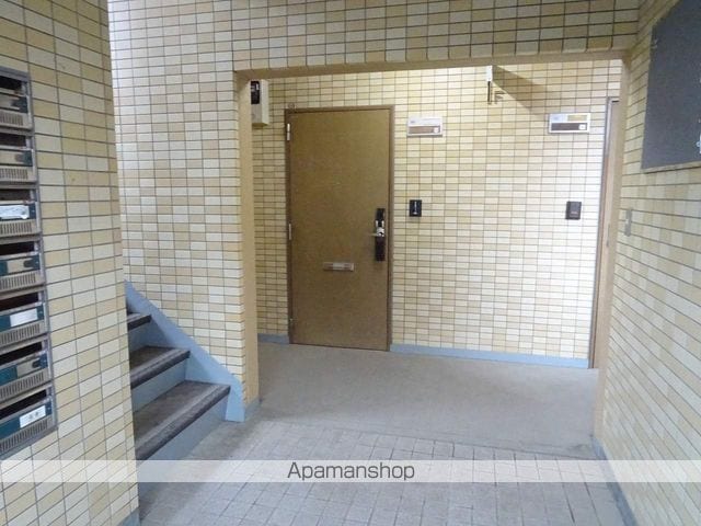 ヤマコ遠見塚の玄関写真