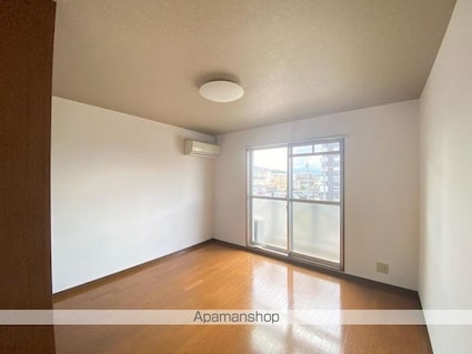 カーサ・ハマ[1K/24.85m2]のリビング・居間