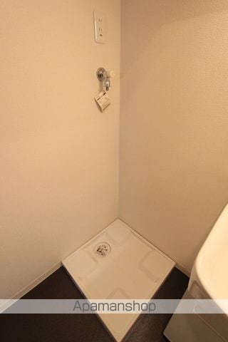 ハイブリッジ湘南IIIの内装写真